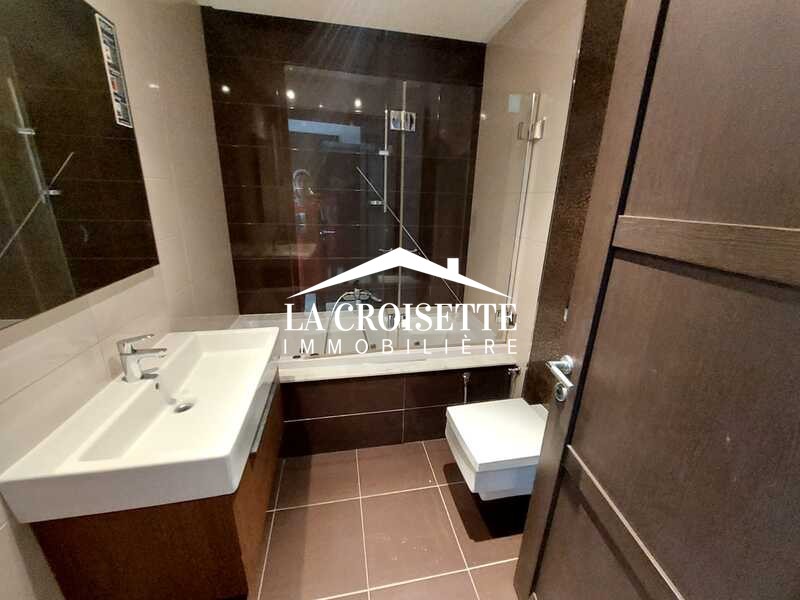 Appartement S+3 avec chambre de service aux Berges du Lac 2